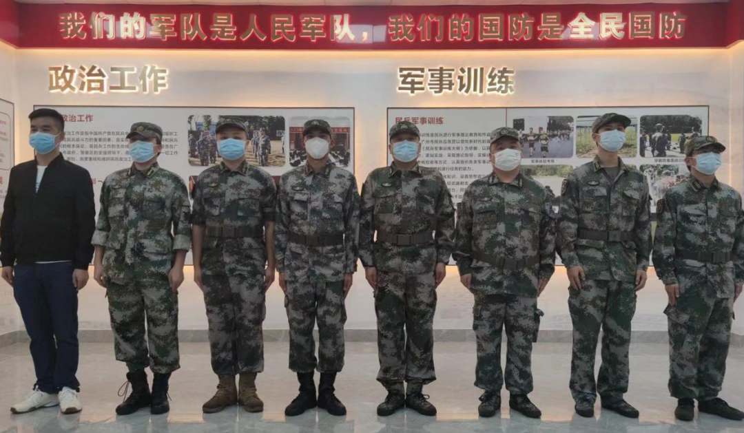 疫情抗击 民兵继承——白云山腾博会官网公司基干民兵荣获广州市2022年度“优异民兵”称呼